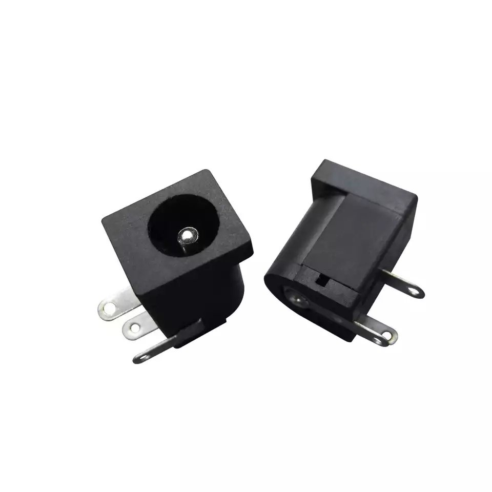 DC Power Jack (DC Barrel Socket)